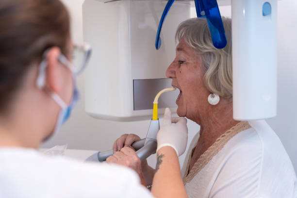 Best Emergency Tooth Extraction in Stonebridge, NJ